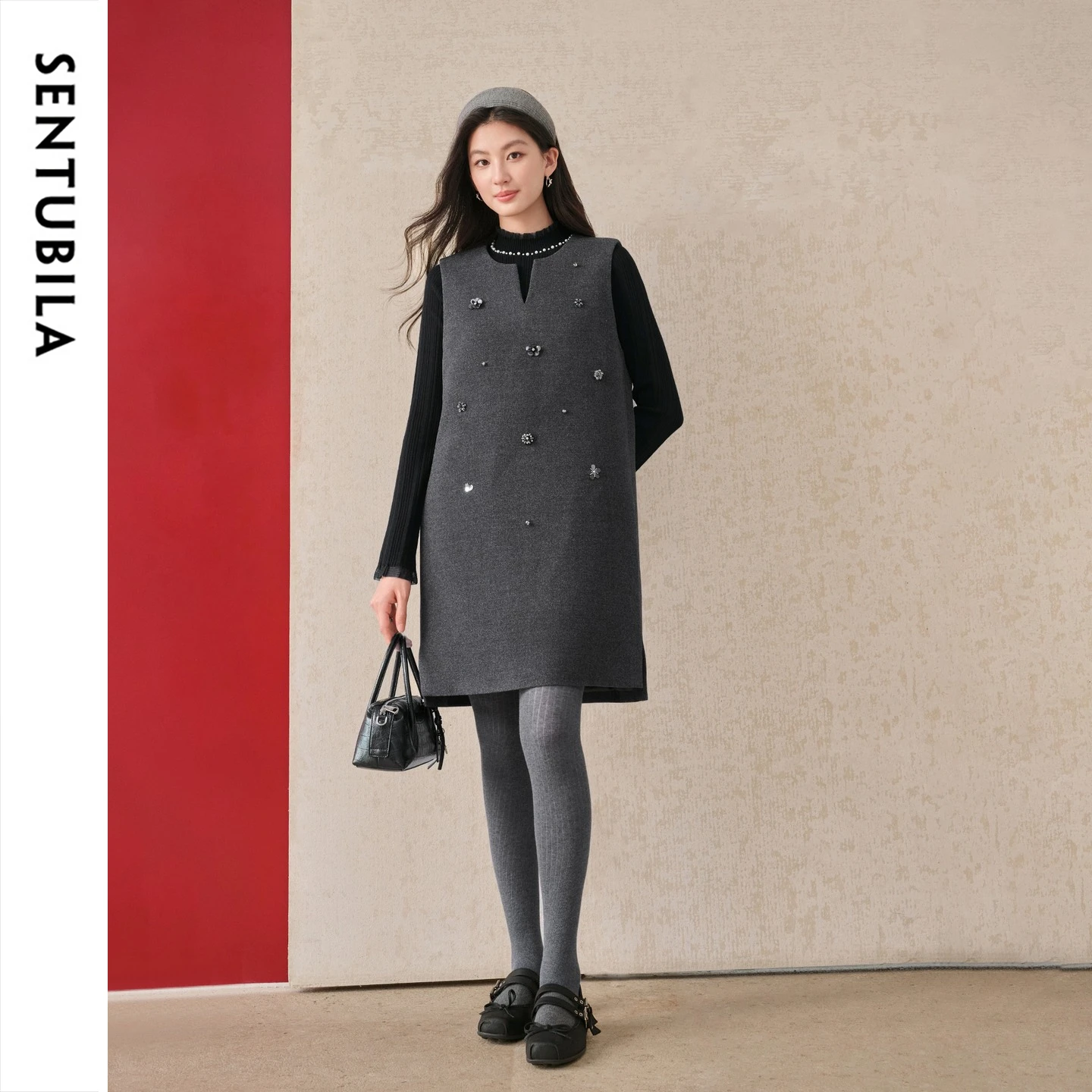 SENTUBILA Women Beaded Sleeveless Midi Dress 2026 Winter New Slim Fit Woolen Layerable Versatile Commuter Soft Dress 164LP8534
