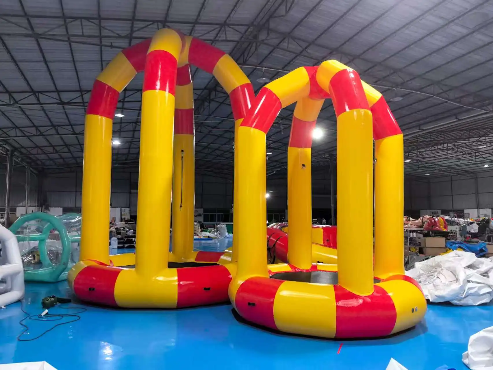 Sports-Style Inflatable Water Bungee Trampoline for Residential Lake Water Park Entertainment Fun Floating Product