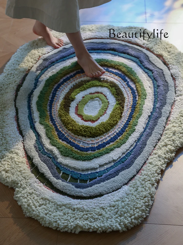 Appearance and comfort coexist | Handmade irregular bedside carpet high-end retro bedroom