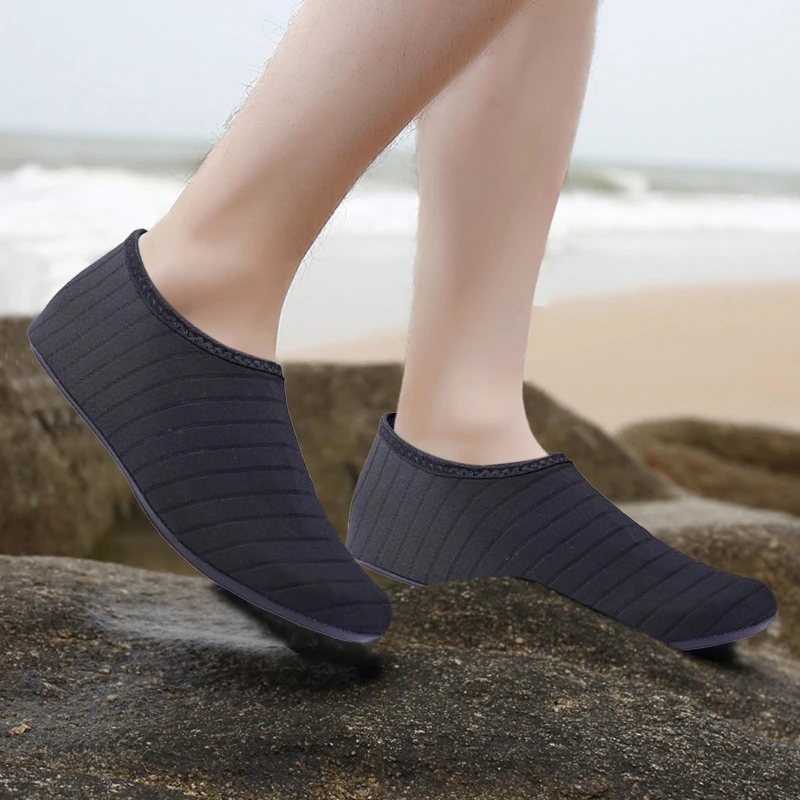 Quick-Dry Beach Aqua Socks Water Shoes Lightweight for Surf Yoga Exercise Black