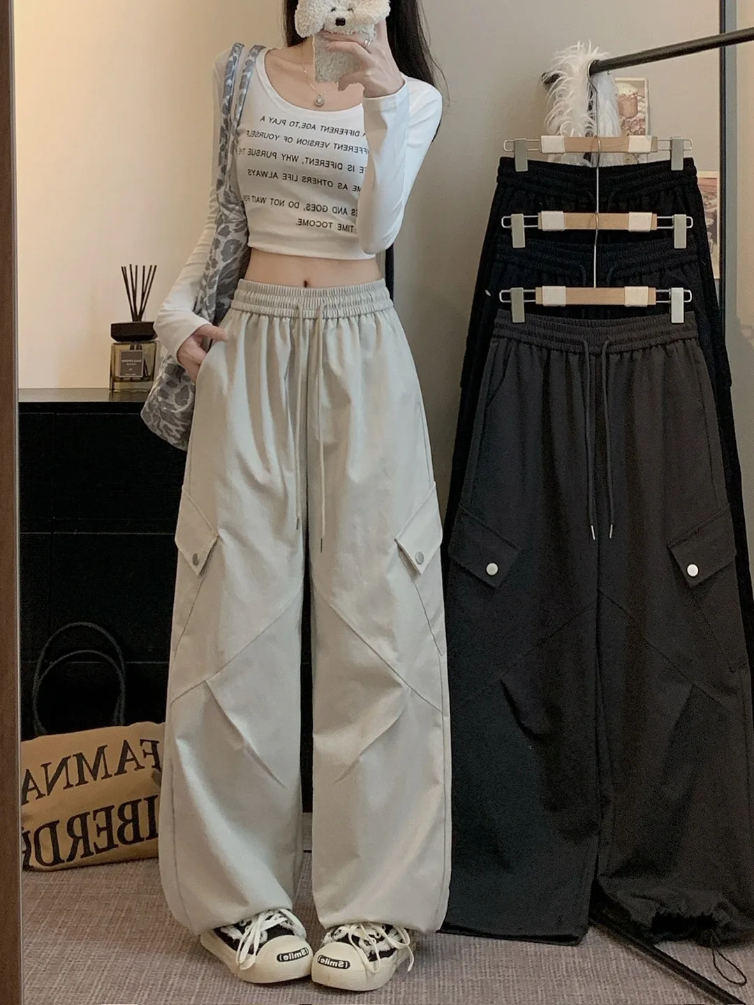 

Модные американские рабочие брюки для женщин, свободные брюки с широкими штанинами и манжетами, повседневные спортивные брюки, осень 2025