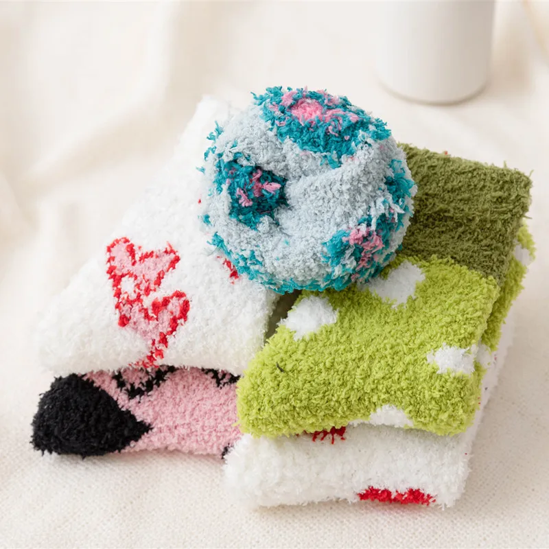 Candy Warm Lady Heart Cute Winter Kawaii Thick Women Socks Coral fleece Warm Fuzzy Fluffy Terry  Short Cute Cotton Socks Female