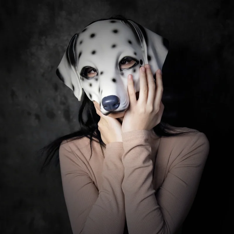 Máscara dálmata para Cosplay, máscara de Animal de media cara, Rave de Halloween, carnaval, fiesta de baile, accesorio de juego de rol, mascota Pug, máscara de mascarada para adultos