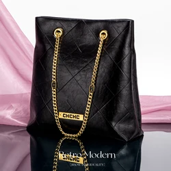 Classic Retro Style Pure Colour Fashion Women's Shoulder Bag Simple Versatile Chain Shoulder Strap Design Exquisite Workmanship