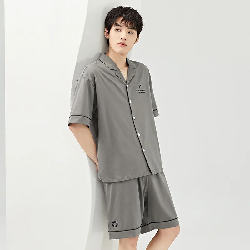 Conjunto de pijamas semir de duas peças para casais, seda gelada, respirável e solta, manga curta, sensação legal, terno doméstico para homens e
