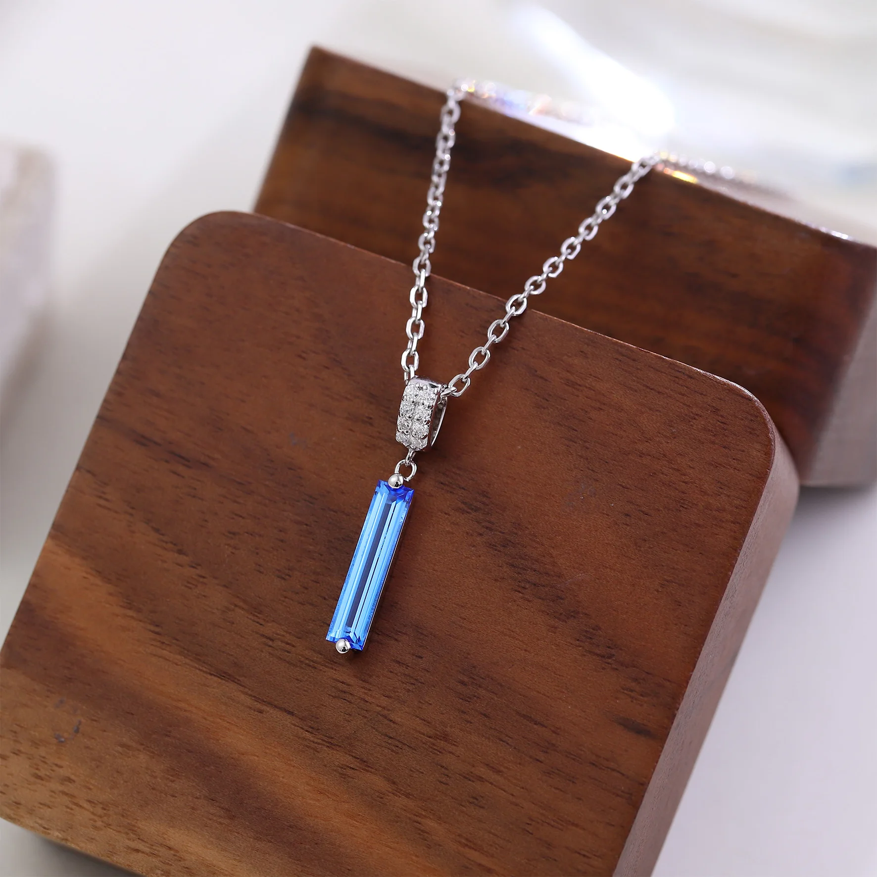 

Provence Blue Lab Gemstone Necklace 14KGold Minimalist Pendant Fashion Lucky Necklace Anniversaries Link Chain Jewelry Custom