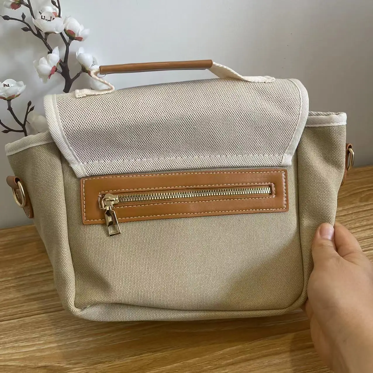 Borse di grande capacità per le donne nome personalizzato moda tela Casual Tote Messenger Bag borse da esterno per mamma ricamate personalizzate