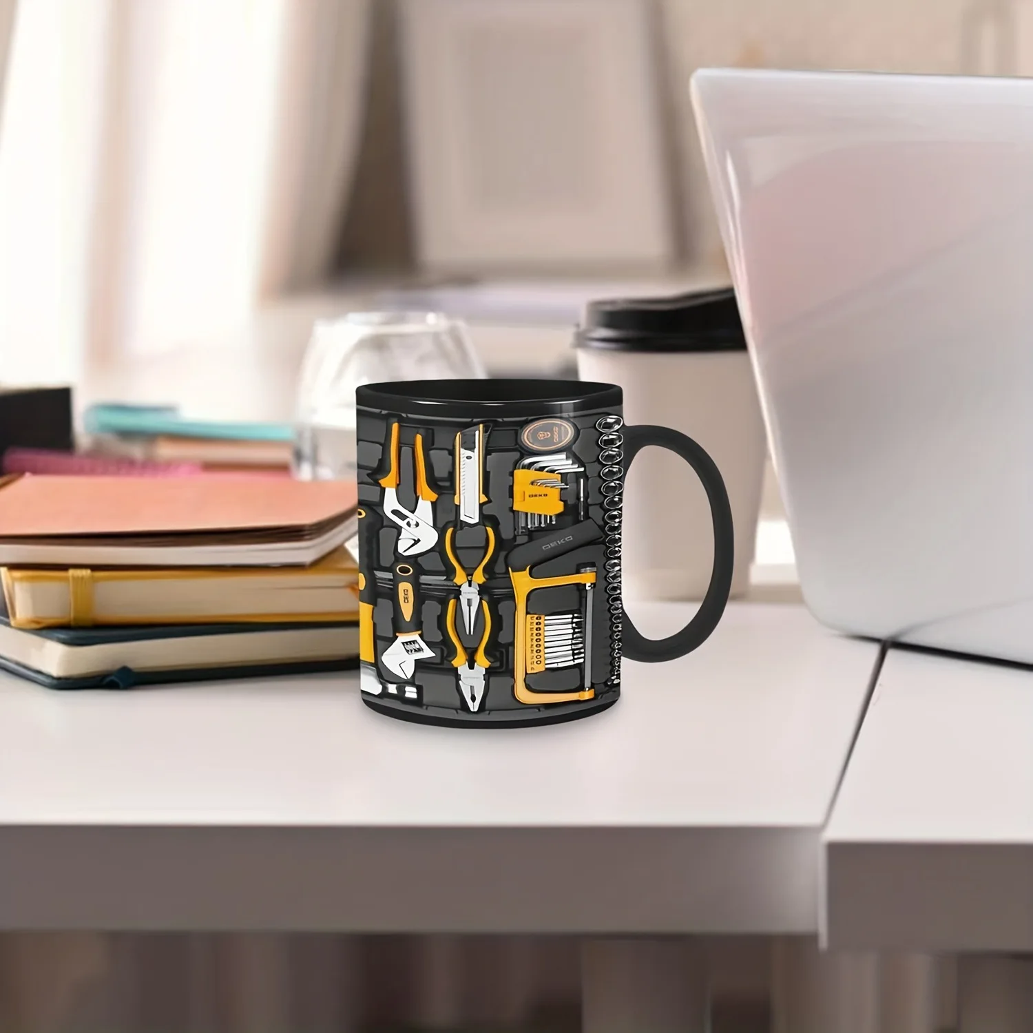 

Luxury High-End Ceramic Mug Customizable Water Cup Light for Men's Toolbox Manly Coffee Cup with LED - Elegant Design