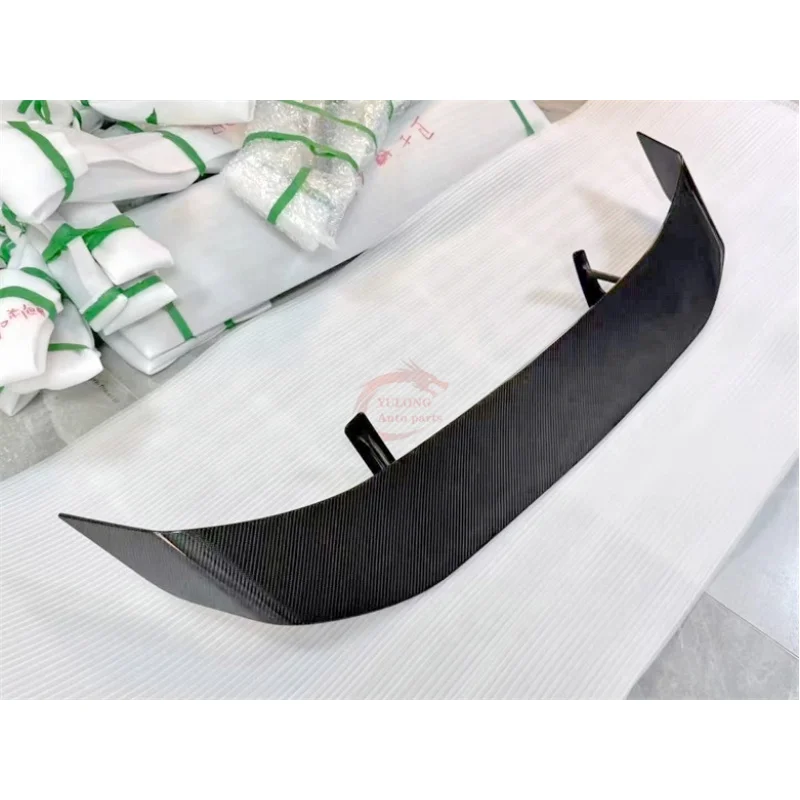 

For Aston Martin Vantage Upgrade V12 Style Carbon Fiber Rear Spoiler Trunk Spoiler