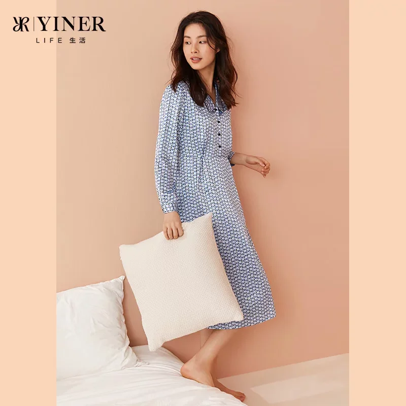 Home wear nightgown for women, vintage satin floral pattern, small lapel, can be worn as an outer dress, mid-length dress