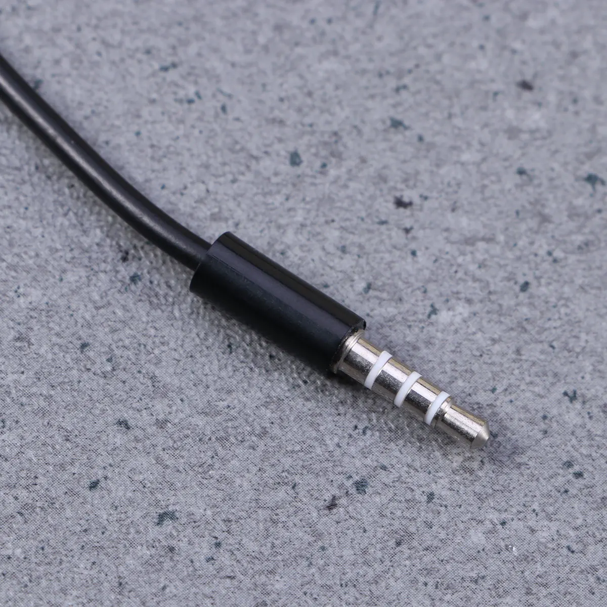 

3Pcs USB to 3.5mm Vehicle Mounted Car Audio Cable Mp3 Transfer Black Aux Cd Player Cable USB to 3.5mm for Vehicle