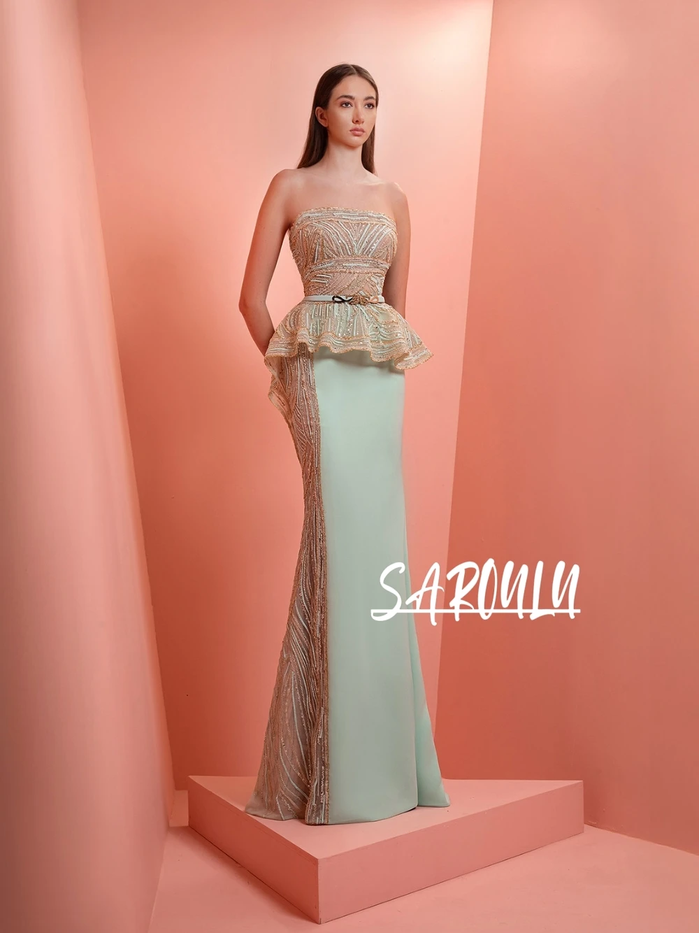 

Mint Green Strapless Beaded Evening Dress Gorgeous Mermaid Illusion Prom Golden Details Customized Banquet Cocktail Gown