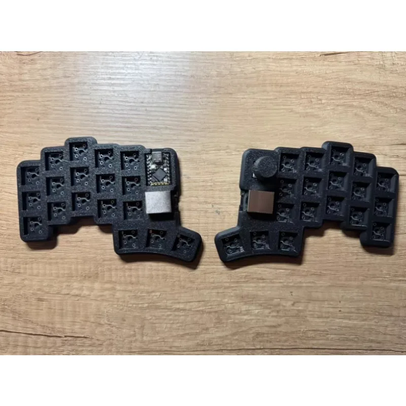 Cheapino V2 Newcomer Keyboards Kit Custom Wired Hot-swap Split Keyboard 3D Printing PLA Material Support Vial Change Key Gifts