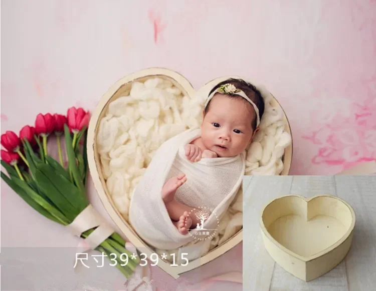 Newborn Photography Props Vintage Wooden Basin Moon Heart Box Infants Baby Photo Posing Shooting Accessories Sofa Bed Basket