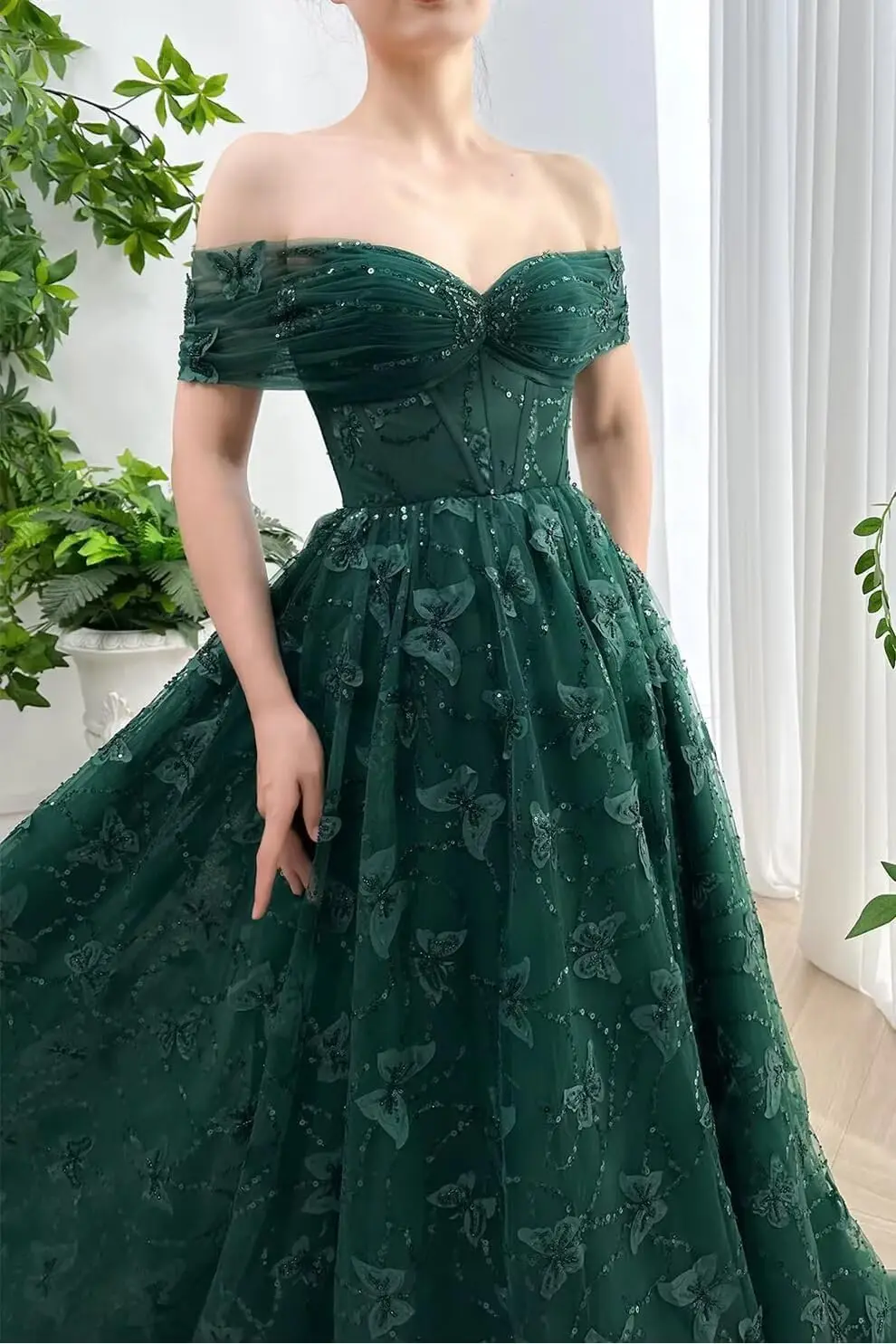 Damen-Abendkleid mit Spitzenstickerei, glitzernd, schulterfrei, aus Tüll, mit Schmetterlingsapplikationen, langes A-Linien-Kleid für formelle Abendveranstaltungen