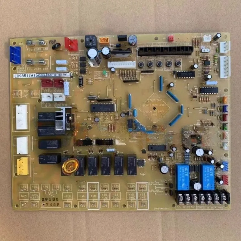 

Parts are suitable for Daikin air conditioner RSXY10KMY1 external board, computer board EB9645A EB9851 main control P