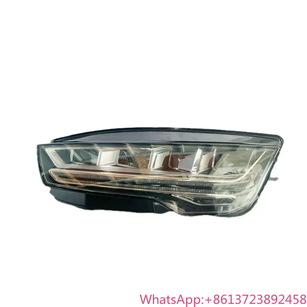 

High Quality LED Headlights Are Semi-compatible for Audi A7 2015-2018 12V Automotive Lighting