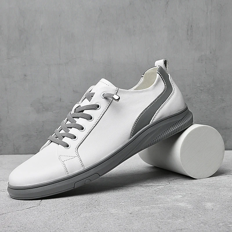 

2025 Men's New Autumn Breathable White Sneakers - Stylish Casual Loafers with Premium Feel