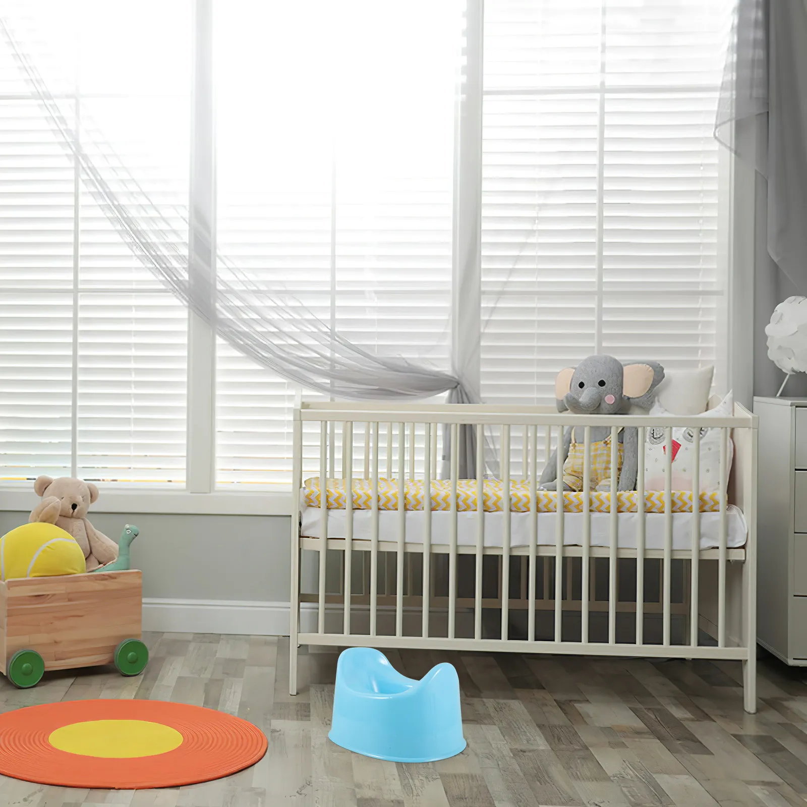 Potty Training Toilet Plastic Toilet Seat Integrated Design Comfortable Secure Potty Chair for Easy to Clean