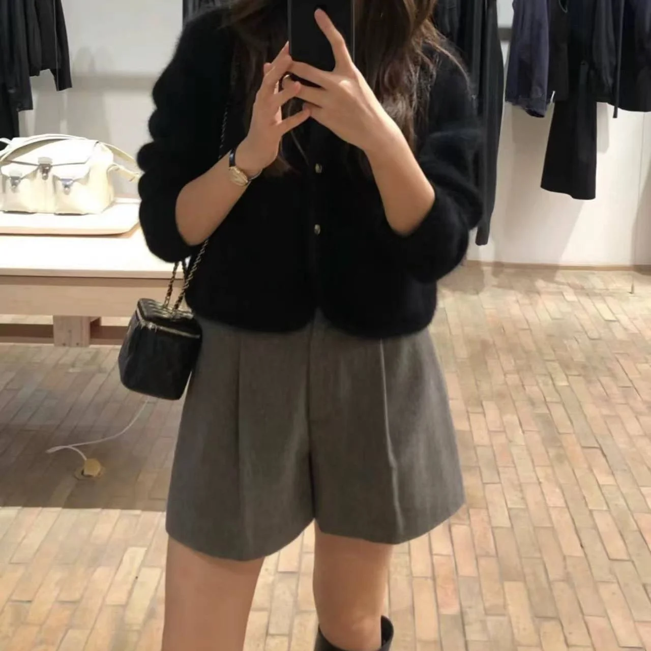 

Женские шерстяные шорты с высокой талией и эластичной резинкой, осенняя коллекция 2024, с эффектом похудения, удобные, для повседневной носки, с карманами