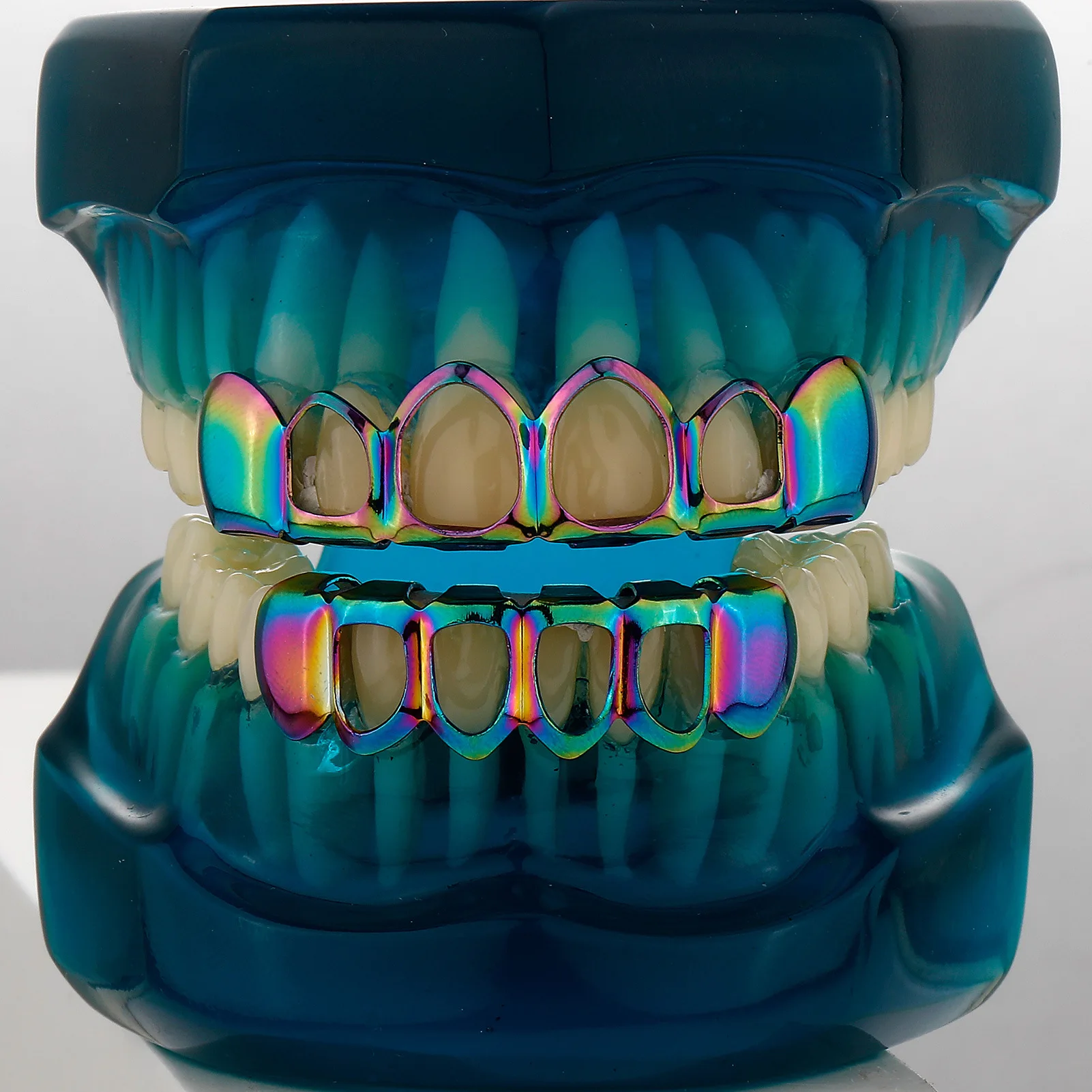 Klassische 4-Hohlzahn-Grillz 6/6 Set Hip-Hop Gold Silber Siebenfarbige Zahnkappen Unisex-Schmuck für Cosplay – Detail 3