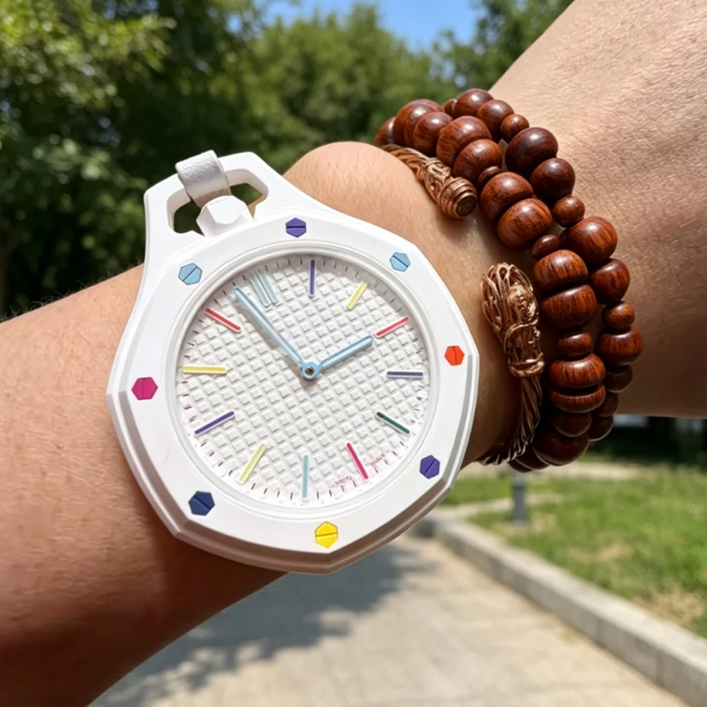 

2026 Years Old New Pocket Watch Octagonal Pop Style Neck Quartz Movement Candy Color Quartz Watch Color New