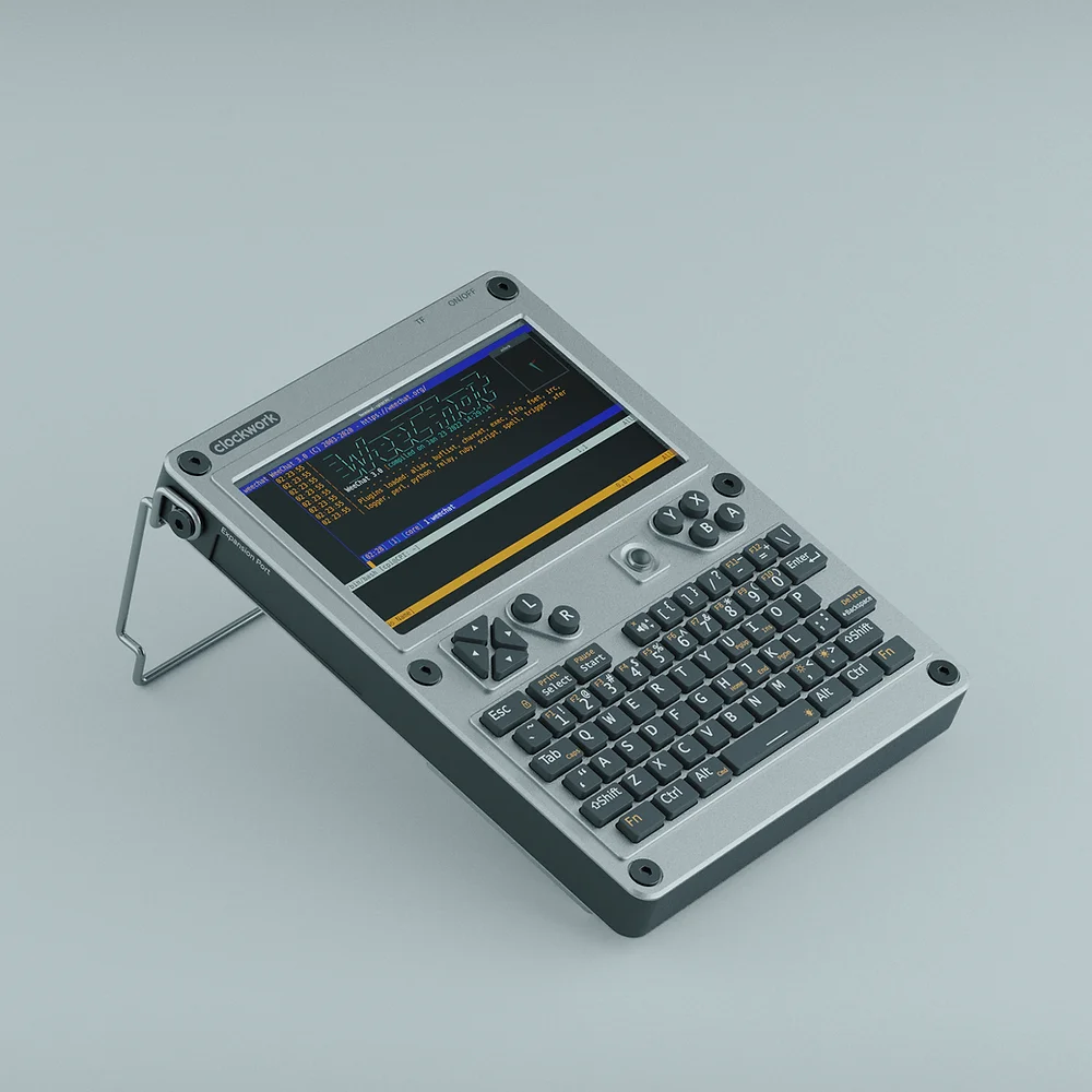 

В наличии: Новый комплект RPI-CM4 Lite uConsole