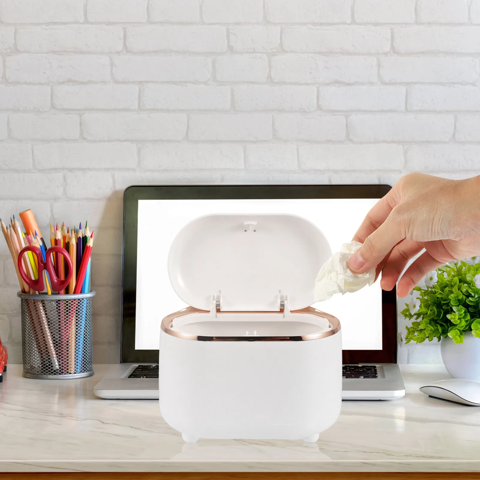 

Small Oval Press Top Trash Can White Plastic Desktop Garbage Bin Lidded Office Waste Basket Modern Table Organizer for Home