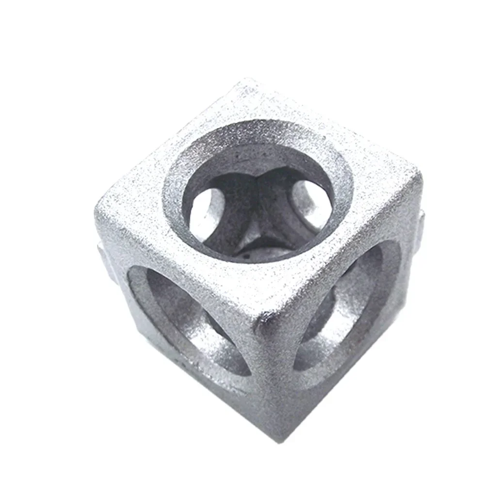 

1PCS Aluminum parts 3030/4040/4545 3 way right Angle connection rectangular box windows and doors profiles accessories