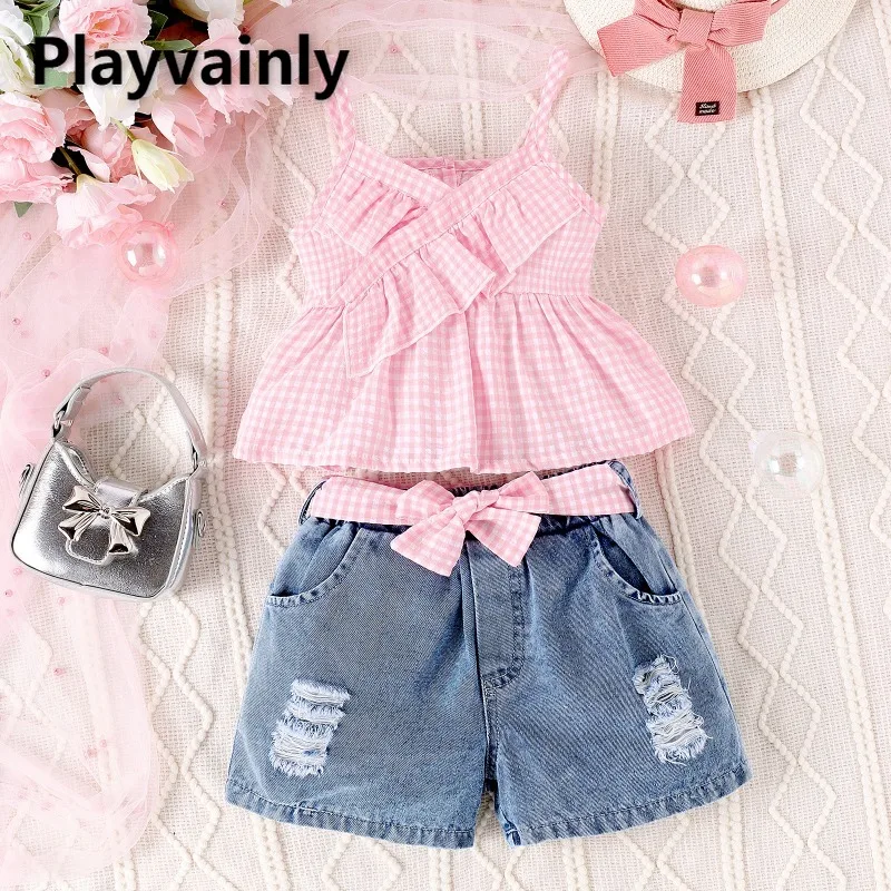 

Корейский стиль, модные комплекты из 2 предметов для девочек, новый летний розовый клетчатый топ на бретельках с рюшами + рваные джинсы, шорты, детская одежда для малышей A6892