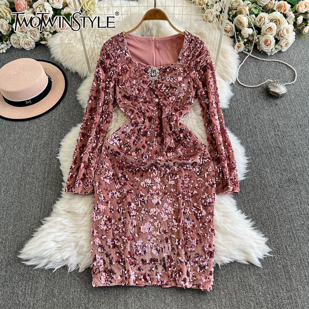 

TWOTWINSTYLE Patchwork Sequins Slimming Dress For Women Square Collar Long Sleeve High Waist Bodycon Dresses Female KDR517777