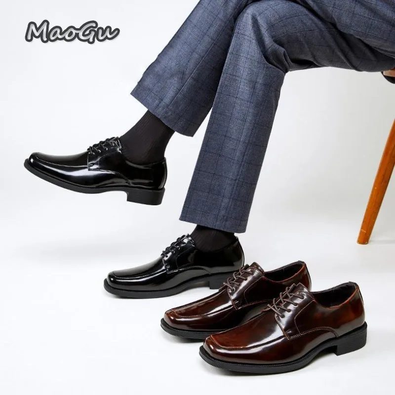 

Деловые туфли с квадратным носком для мужчин, мужские модельные туфли из лакированной кожи на шнуровке, высококачественные свадебные туфли для жениха, Zapatos Hombre, размер 39-45