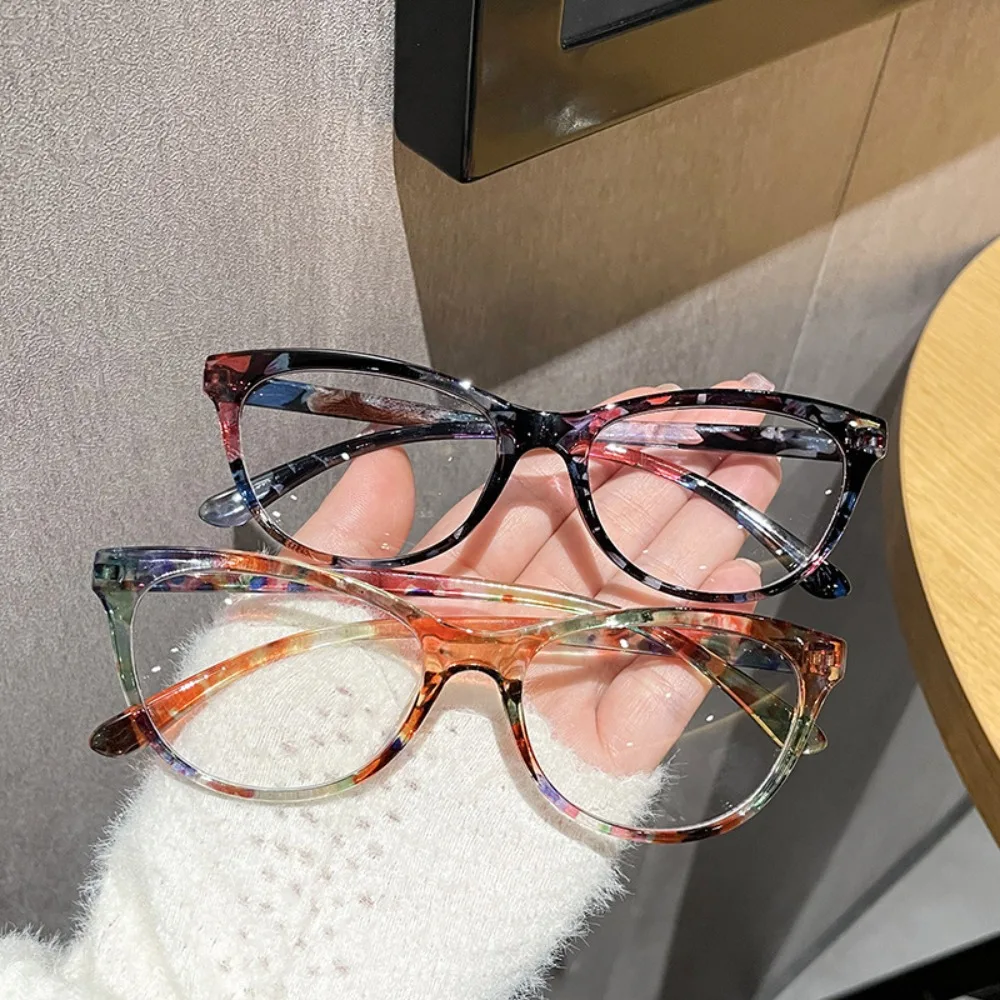 

Colorful Floral Print Presbyopia Glasses Flower Anti Blue-ray Farsightedness Reading Glasses Large Frame Lightweight