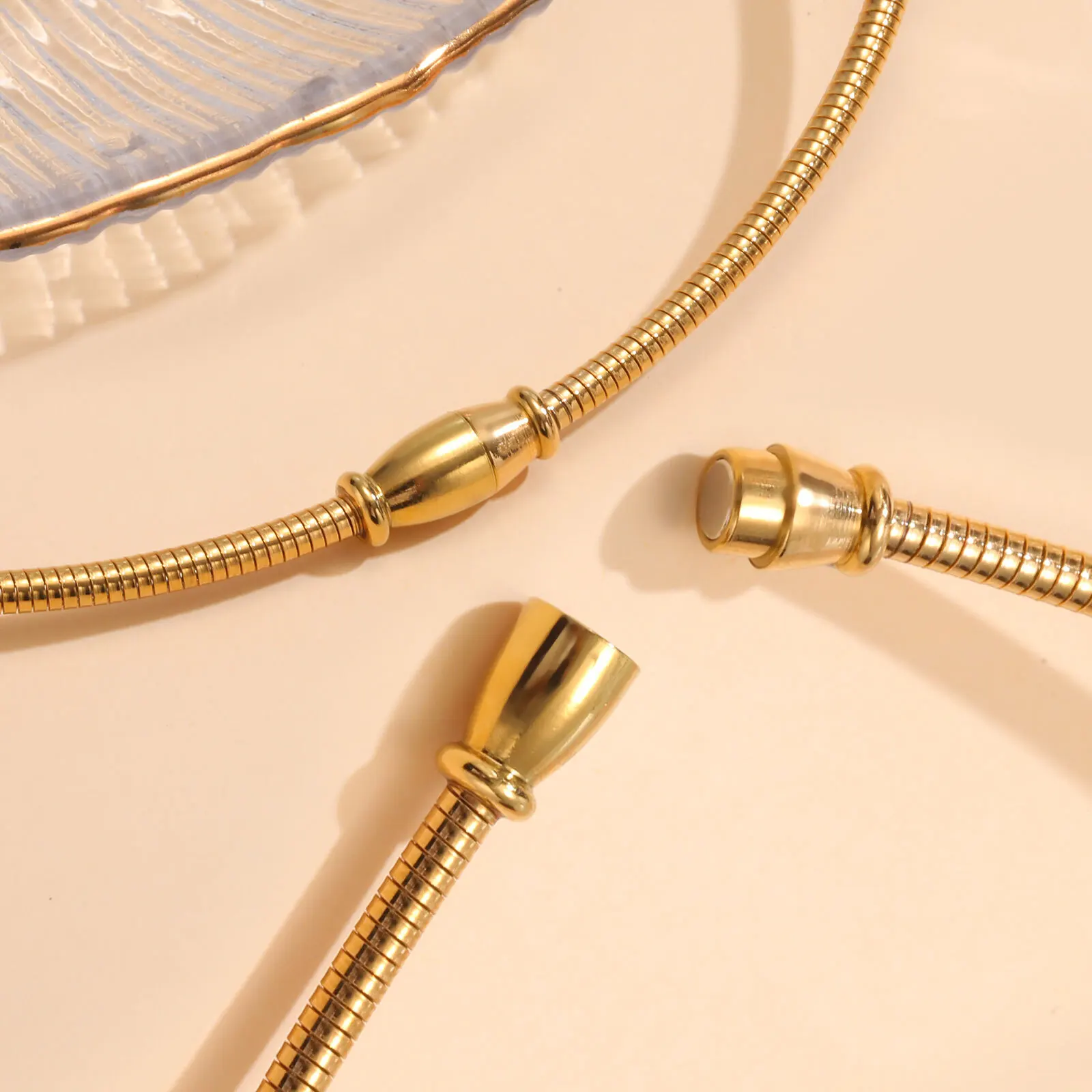 Runde Kugel Anhänger Edelstahl Chockers Sexy Halskette für Frauen Edelstahl Schmuck Mama Freundin Valentinstag Geschenk – Detail 4