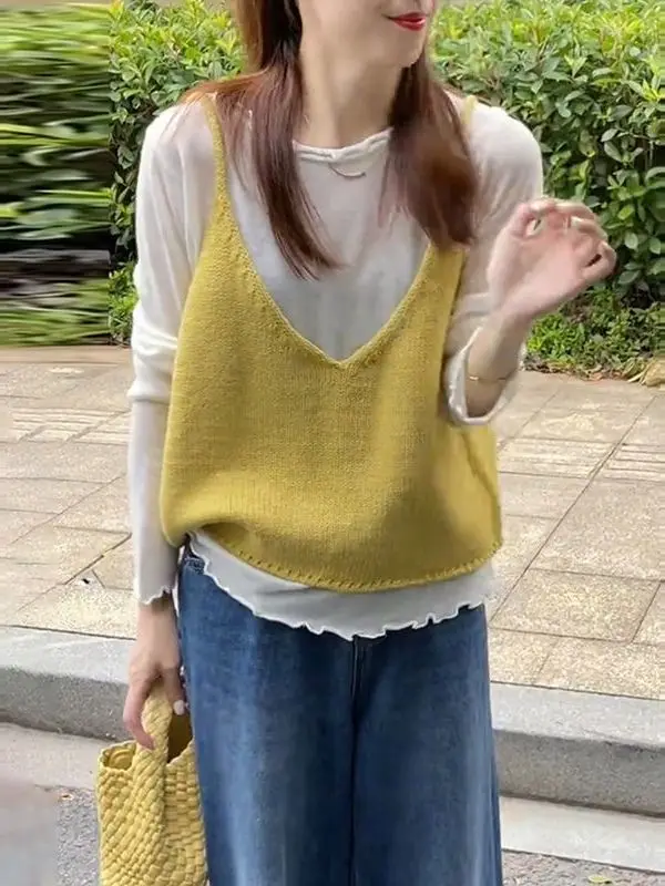 

Korean Style Long Sleeve T-Shirt Women's Knitted Vest Top Bottom Two-Piece Set Spring Autumn Wear Belt Design Fashionable