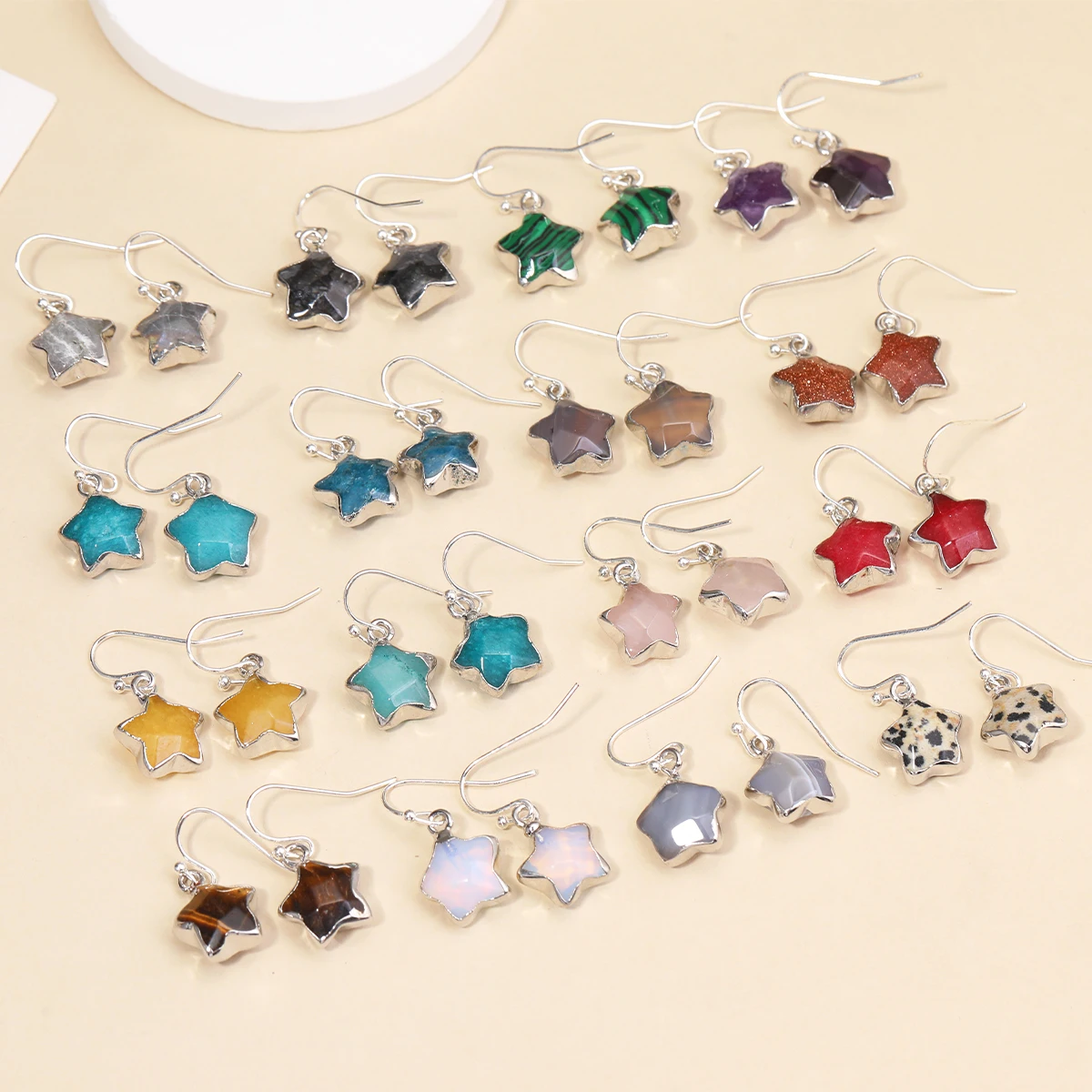 

Natural Stone Fashion Women's Earrings Star Shape Exquisite And Generous Amethyst Agate Garnet Earrings Jewelry Gifts Wholesale