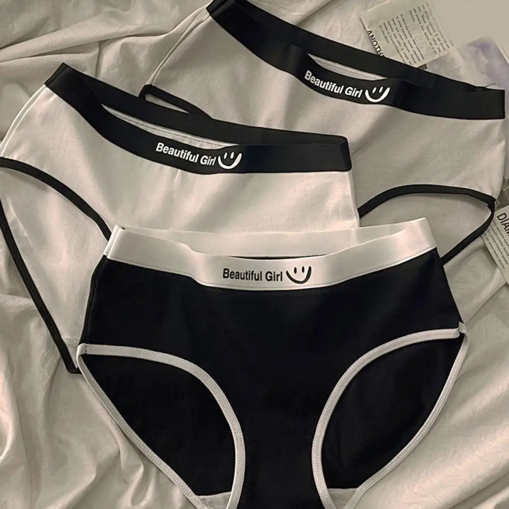 여성 팬티 일본식 여성용 매끄러운 중반 허리 팬티 대비 색상 문자 패턴 부드러운 통기성 여성용