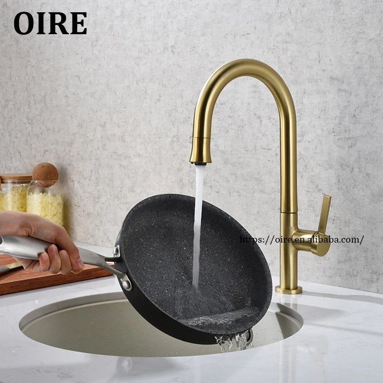 Custom Ready To Ship Modern Luxury Gold Brass Single-Handle Hot And Cold Kitchen Faucet