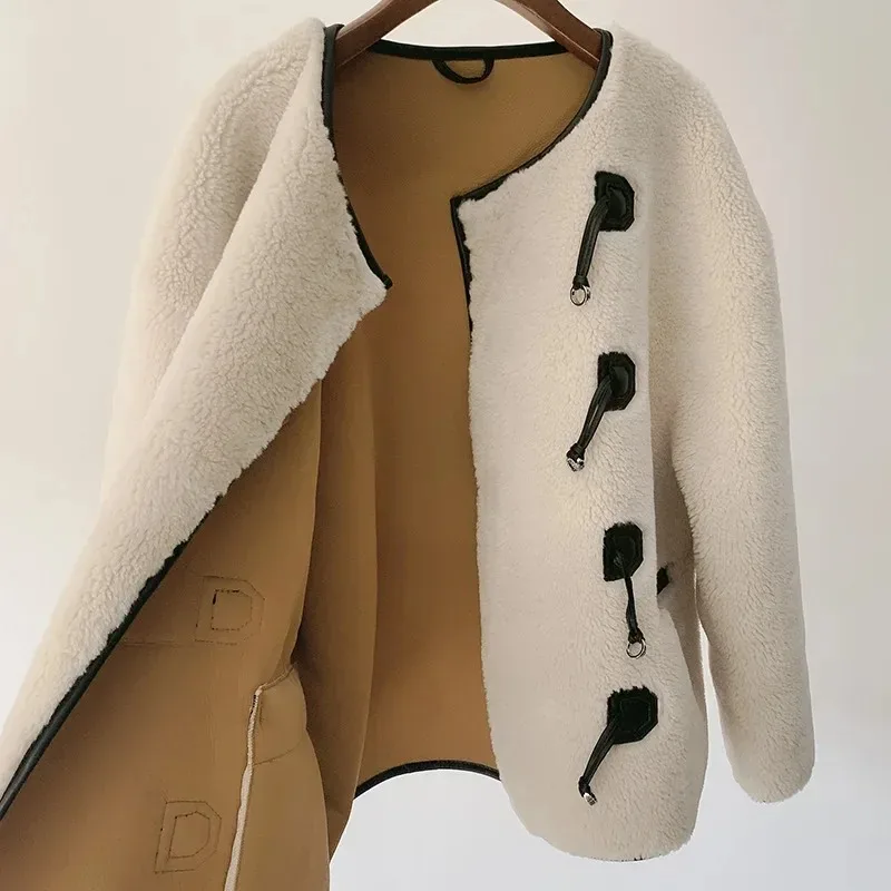 TT@ Luxurious Fur Jacket with Metal Leather Buckle Silhouette, Environmentally Friendly Splicing, Casual  Western Jacket