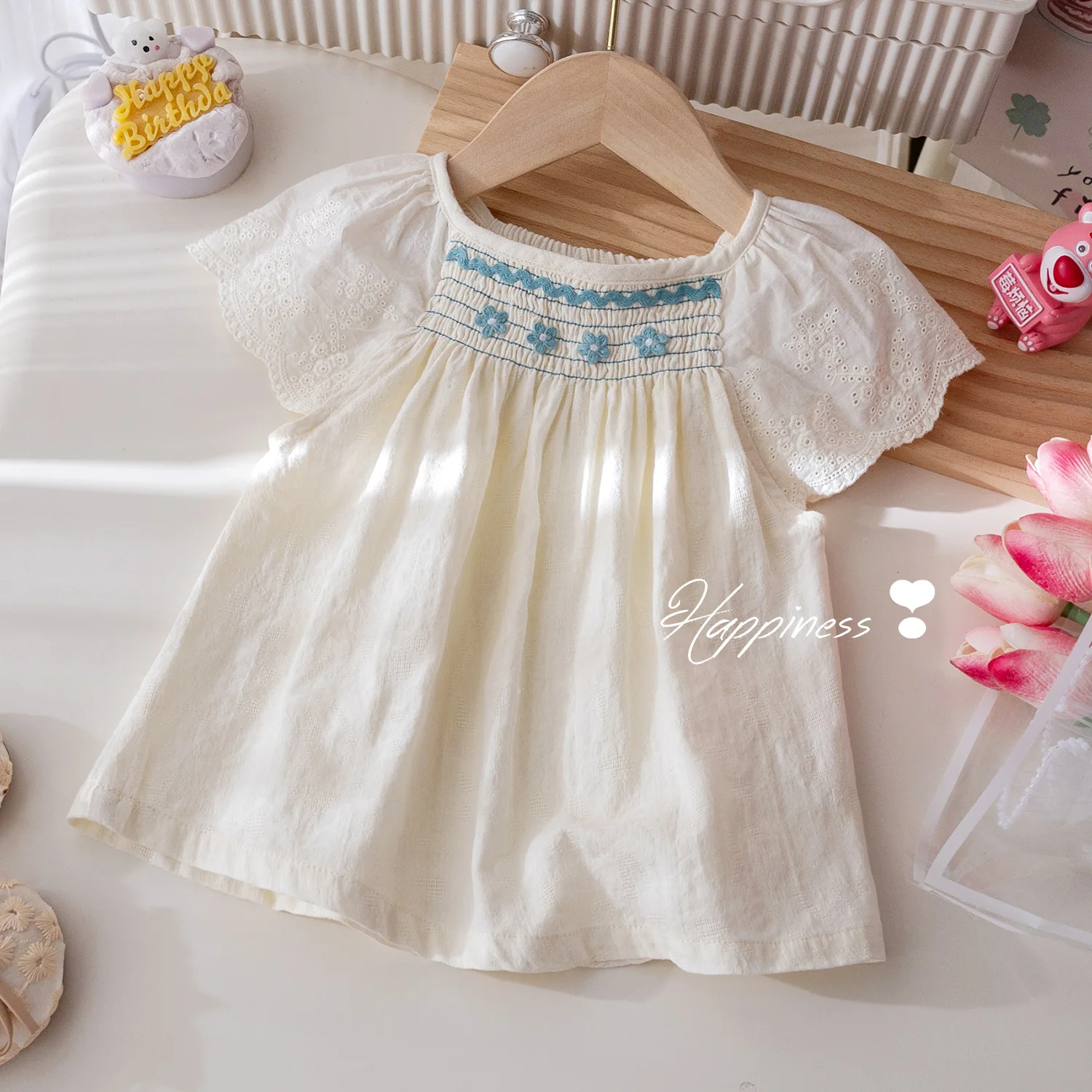 Girls Summer Lace Sleeve Doll Shirt Soft Flower Embroidered Shirt Baby Fresh Summer Versatile T-Shirt