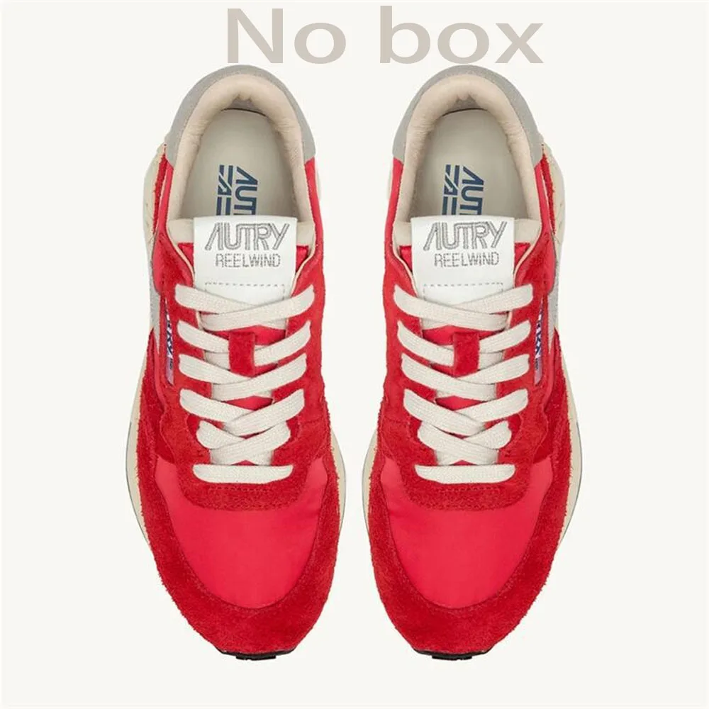 Autry fashion sports leisure breathable lace-up casual retro niche running shoes men's and women's shoes