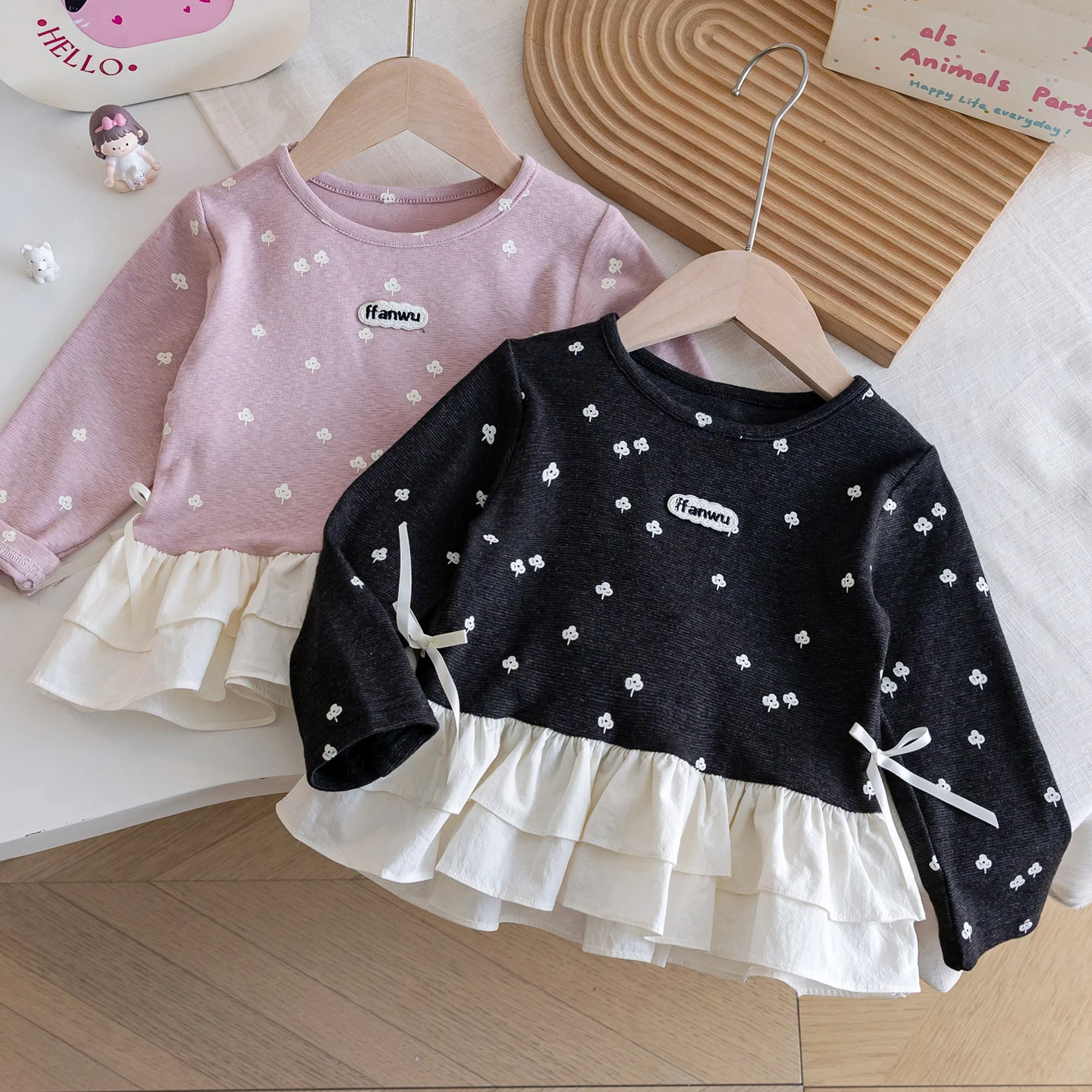 

Baby Girls' Printed Bow Long Sleeve T-shirt Autumn Casual Lace Splicing Top Korean Girls Fashion Round Neck Loose Pullover