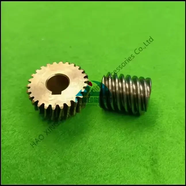 Precision Small Brass Worm Wheel Parts Worm Gear Set for Man Roland R700 Printing Machine Spare Parts