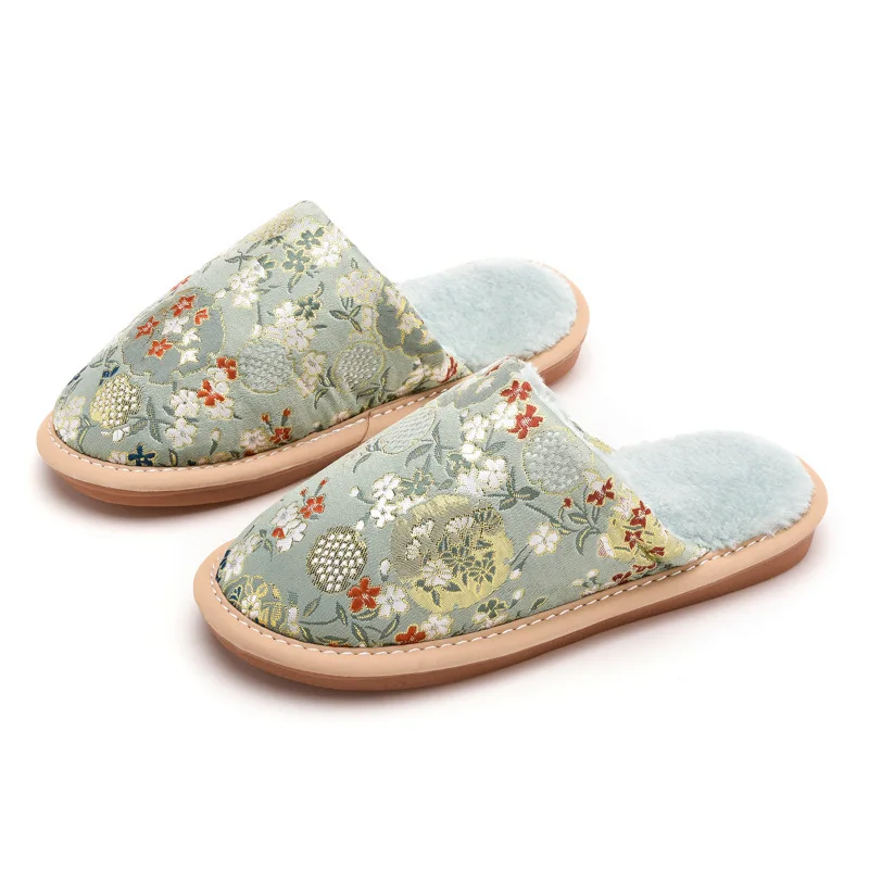 Embroidery Flowers Chinese Style Women Man Slippers Winter Short Plush Female Slippers Soft Bottom Anti Slip Woman Indoor Shoes