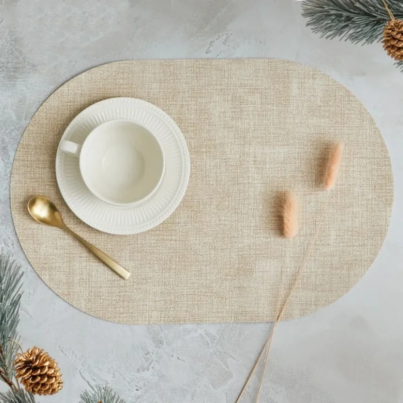 1/6/10 Stück cremefarbene ovale Geschenk-Tischsets, hitzebeständig, dickes Kunstleder, rutschfeste Tischsets, Pad für Küche, Kaffee, Esszimmer