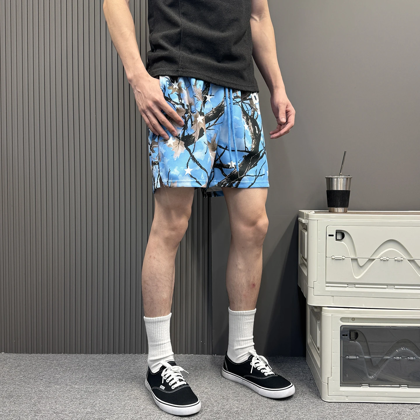 Men's Retro Tree Branch Star Camo Mesh Shorts - Loose Fit Breathable Drawstring Sports Beach Pants for Summer