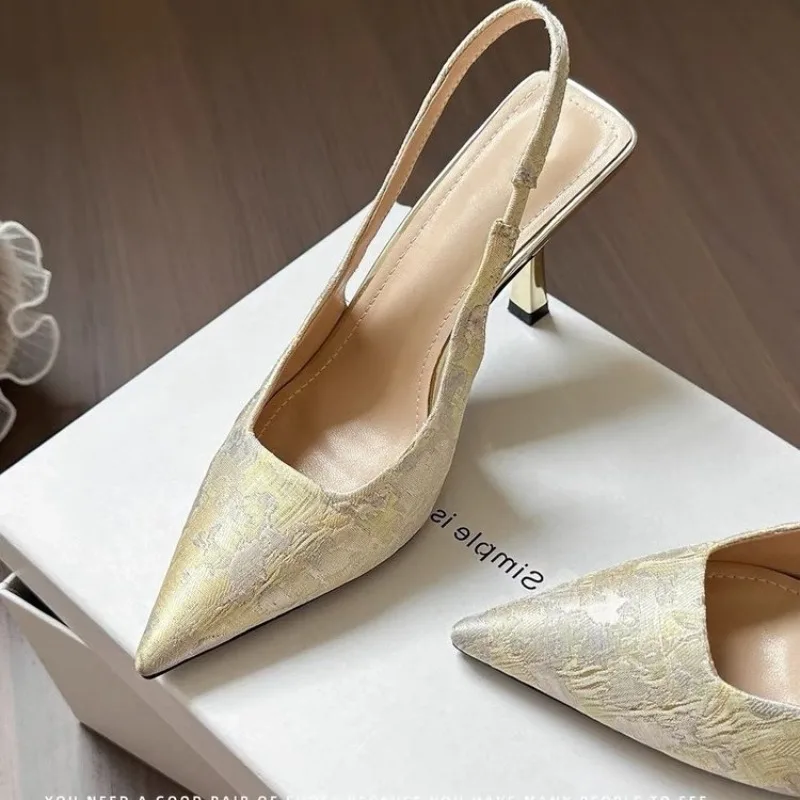 

New Spring and Summer Fashion Sexy Banquet Casual Women's Shoes Solid Color Light Mouth Stiletto Heels Pointed Toe Toe Sandals