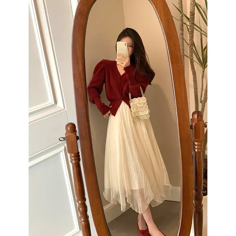 

Temperament Socialite Super Immortal Wearing Ins Popular Red Sweater Skirt Suit for Women