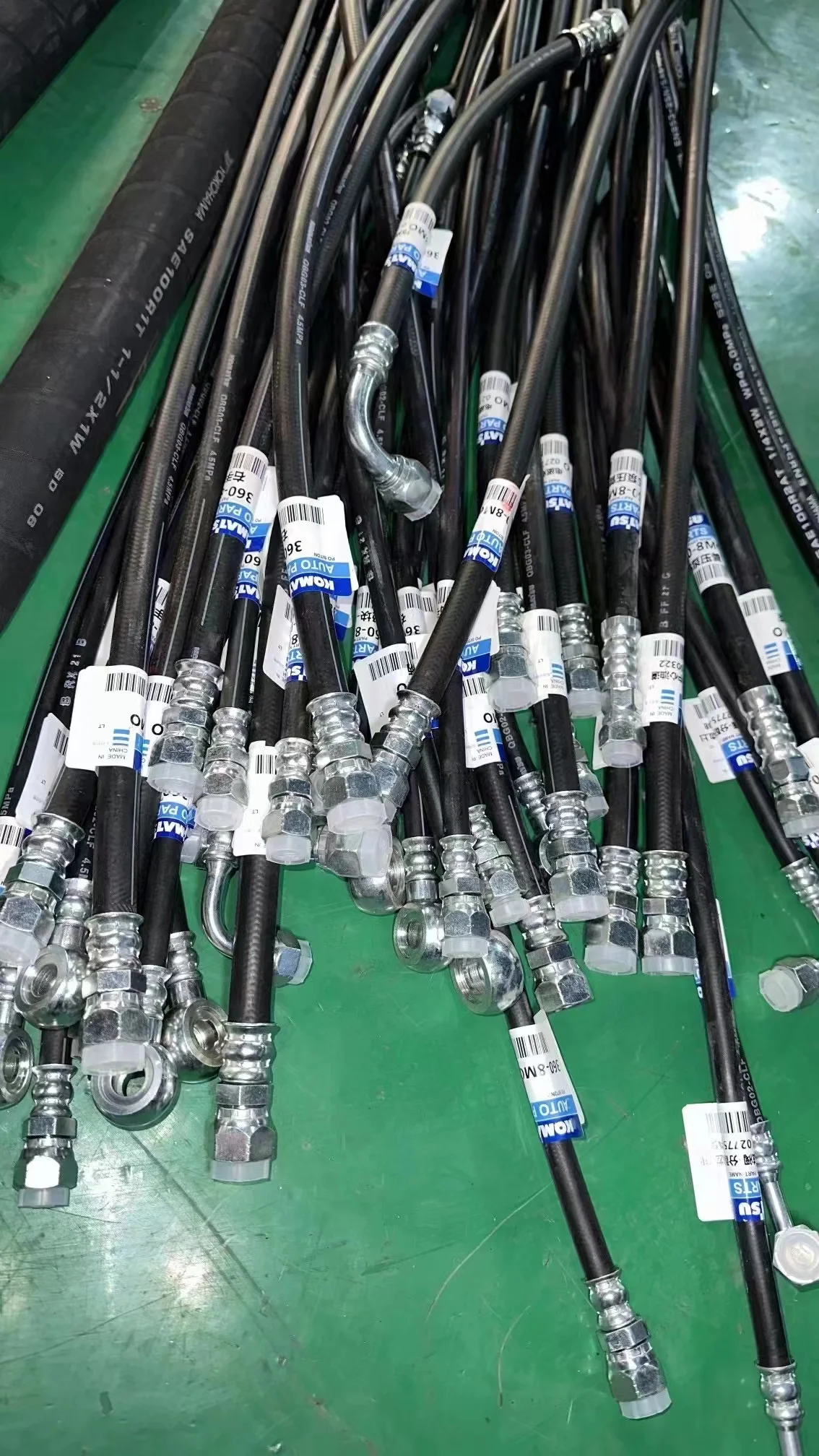 Bagger-Hydraulikschlauch (stahldraht verstärkt) und Armaturen – hochdruckbeständiges, ölbeständiges Gummi, für die Baustelle