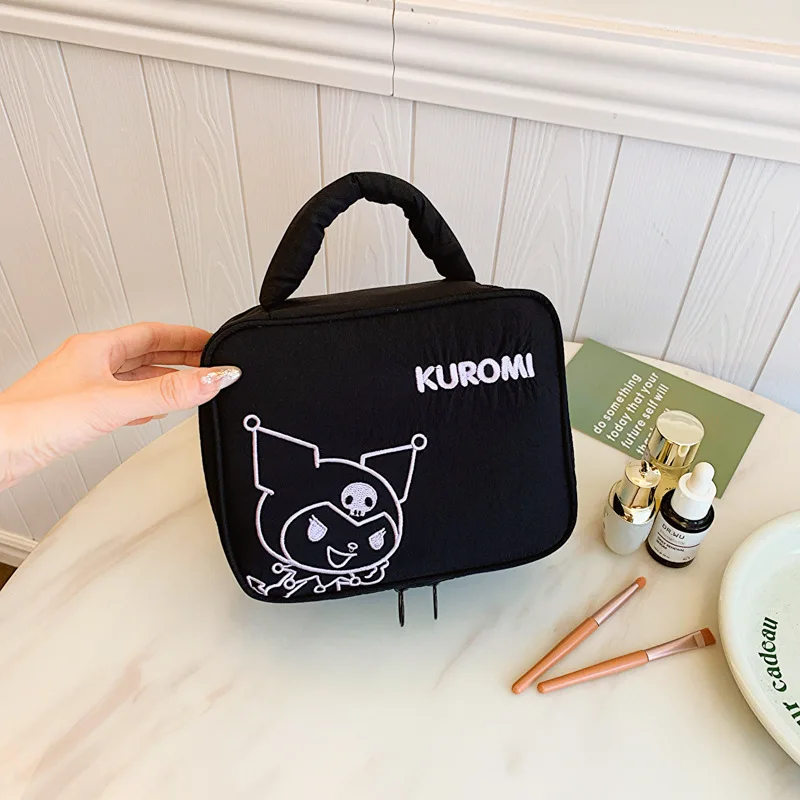 Sanrio Kuromi My Melodie Pluche Make-Up Tas Kawaii Anime Multifunctionele Opbergtas Met Grote Capaciteit Draagbare Toilettas